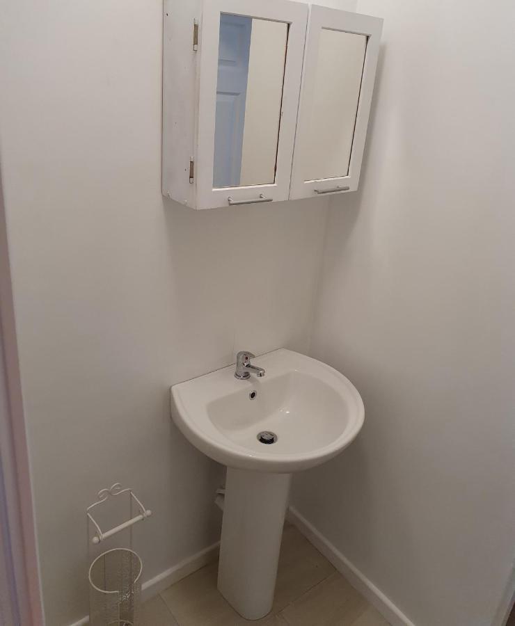 17A Db Airbnb Wexford Bagian luar foto