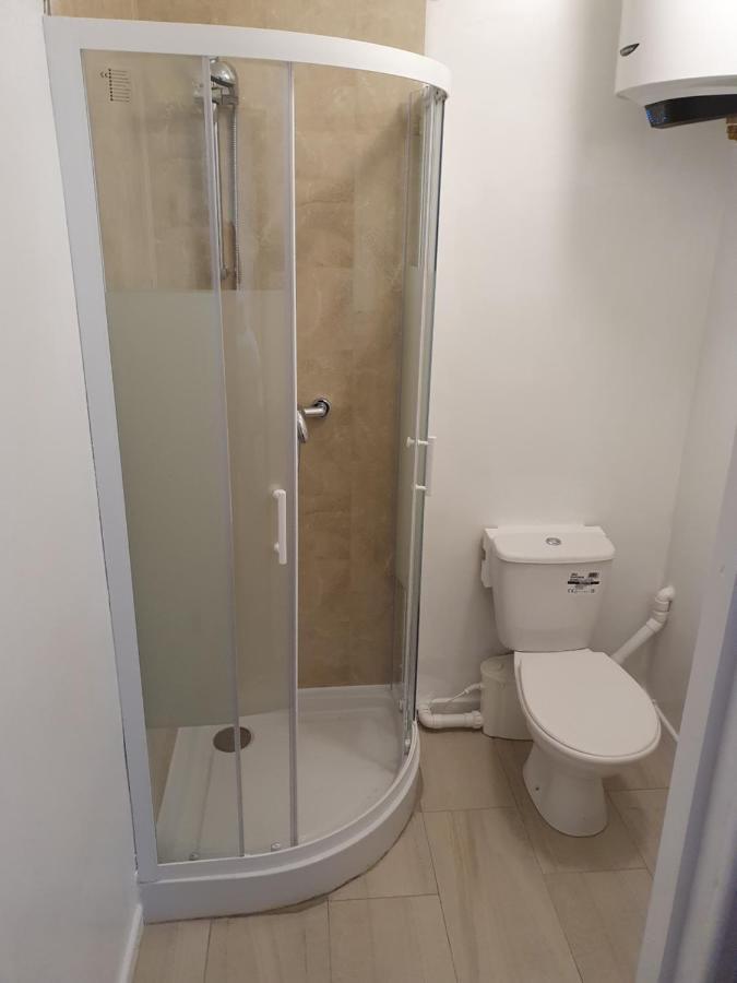17A Db Airbnb Wexford Bagian luar foto